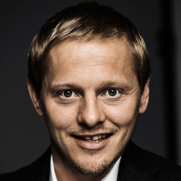 Portræt af Thure Lindhardt. Foto af Andreas Grøndal Nielsen
