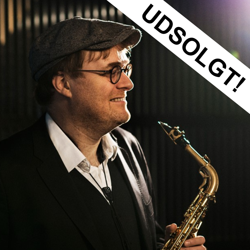 Portræt af Benjamin Koppel med udsolgt skilt